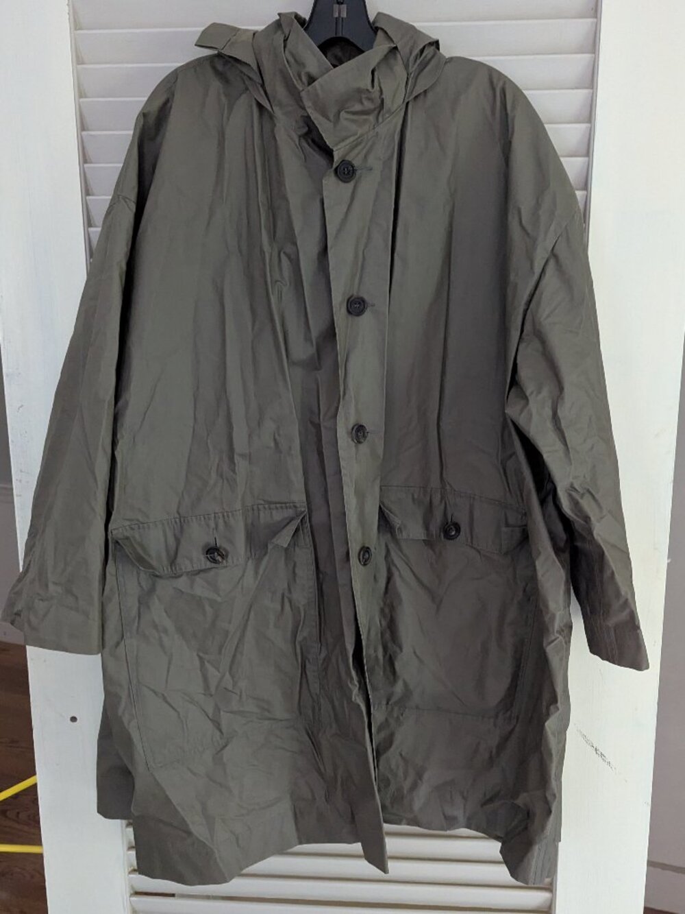Eskandar rain jacket